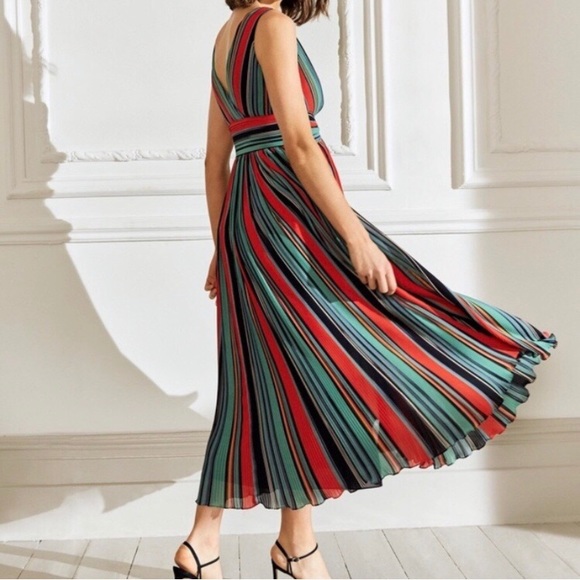 Boden Icon Dress 2025